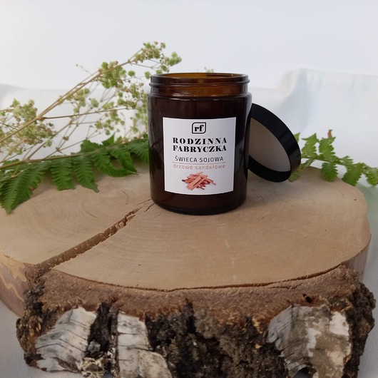 świeczniki i świece Świeca sojowa drzewo sandałowe