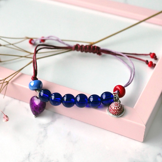 bransoletki na sznurku RED&VIOLET - INTERESUJĄCA BRANSOLETKA z zawieszkami