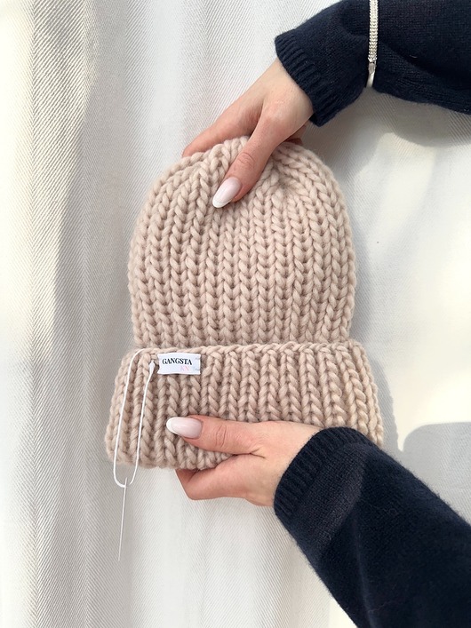 czapki damskie Czapka Lily 100% wełna (kolor - pianka cukrowa) *dostępna od ręki*