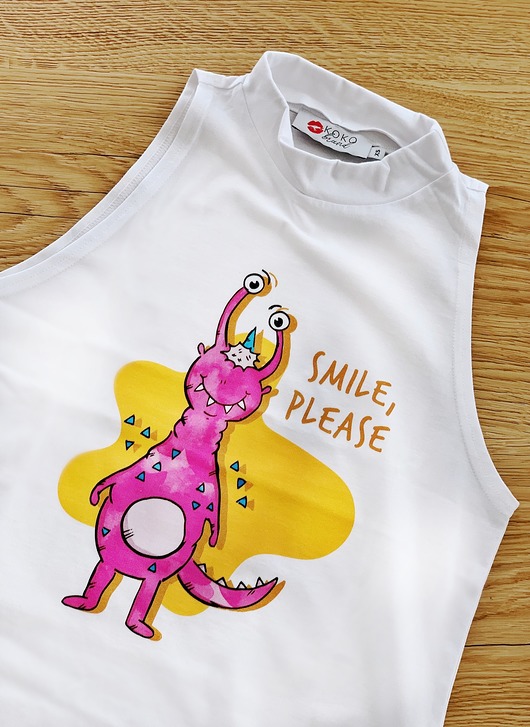 t-shirt damskie Koszulka High Neck "SMILE"
