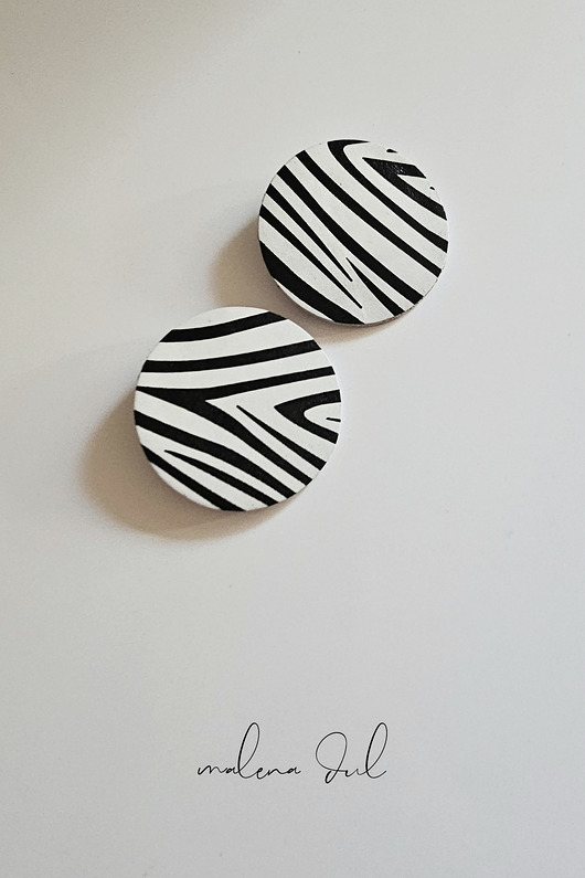 kolczyki - inne Kolczyki BIG SUN  skóra naturalna zwierzecy print zebra czarne biale