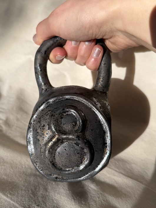 kubki Kubek kettlebell złoty - 8 kg