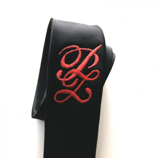 Krawat z monogramem studiopomyslow