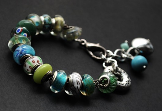 Sea foam - bransoletka Buy or Die