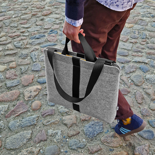 torby i nerki męskie TORBA Z FILCU na laptopa
