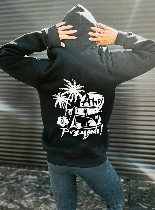 bluza z kapturem damska Czarna bluza z kapturem damska na zamek gwiazda