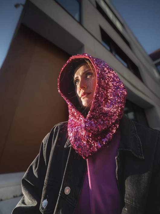 czapki damskie Cekinowy Tulik/kaptur