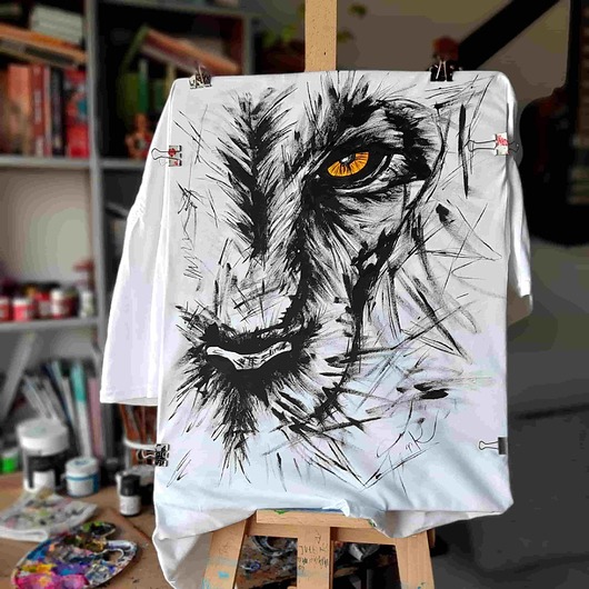 t-shirt damskie Damska koszulka z owczarkiem niemieckim.