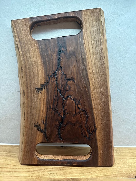 deski do krojenia i tace Drewniana deska z dębu ze wzorem Lichtenberga