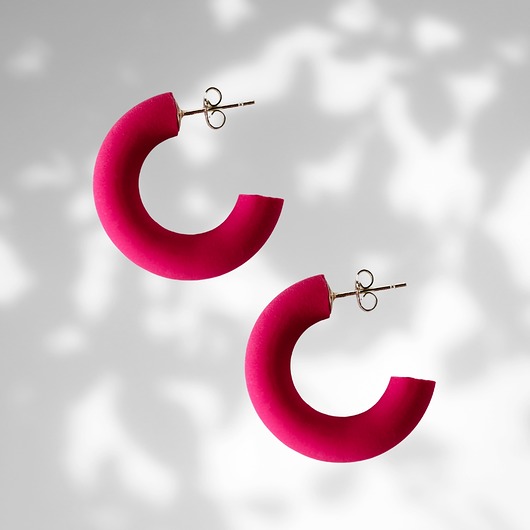 kolczyki z masy plastycznej Kolczyki HOOPS PINK - M