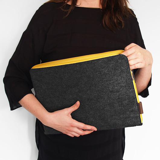 POKROWIEC NA LAPTOPA MACBOOK etui z filcu purol design