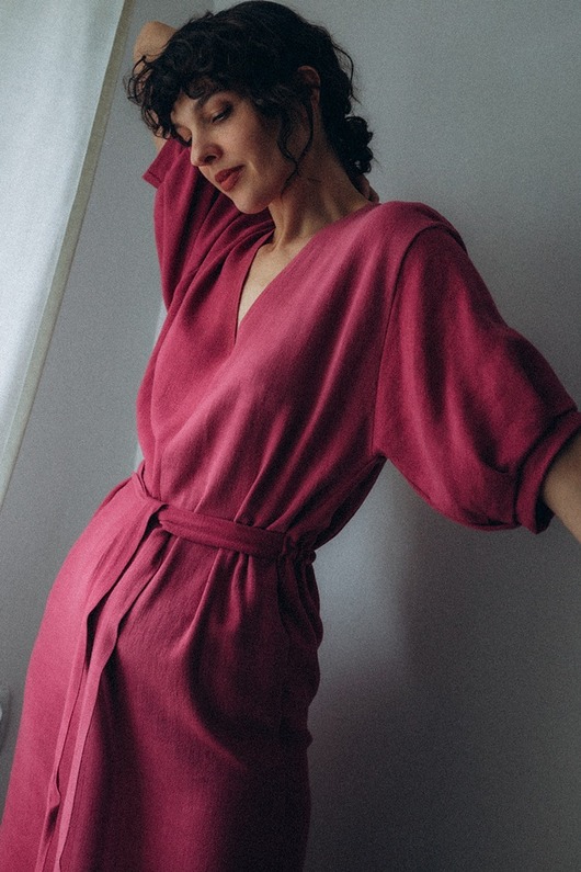 sukienki midi damskie Sukienka FLAVIA / malinowa