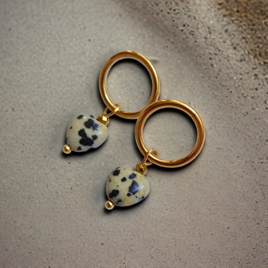 kolczyki z kamieniami Kolczyki serduszka : jaspis dalmatyński