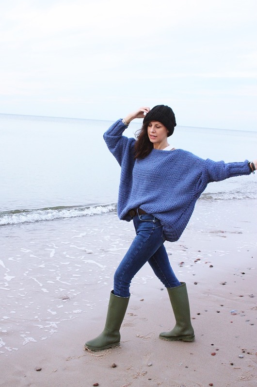 swetry damskie  Sweter handmade oversize  blue z wełną