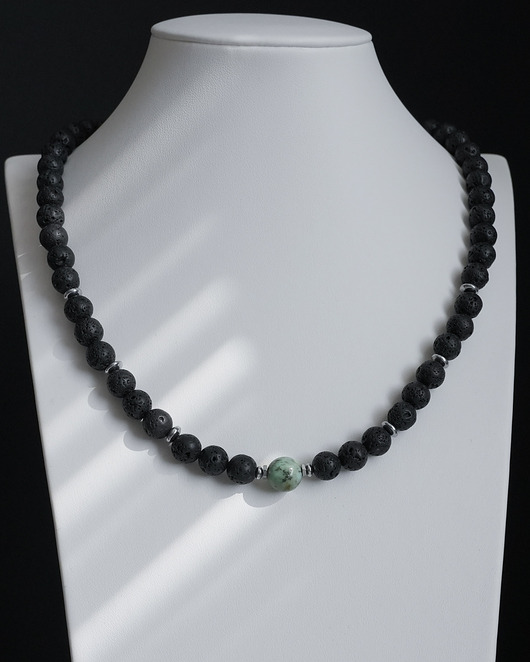 biżuteria męska Męski krótki naszyjnik z lawy z turkusem afrykańskim