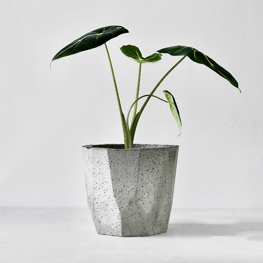 Doniczka B-Geo 14 Raw Betonove