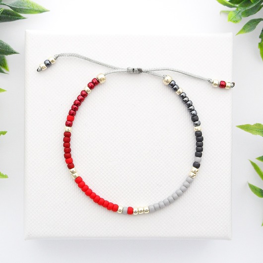Bransoletka koralikowa Minimal - Grey and Red Ilovehandmade