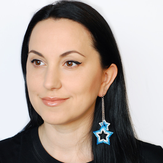 Kolczyki długie na sztyfcie neonowe gwiazdy Natalya Slipchenko Fatamorgana