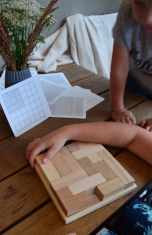 puzzle dla dzieci Gra tetris, układanka