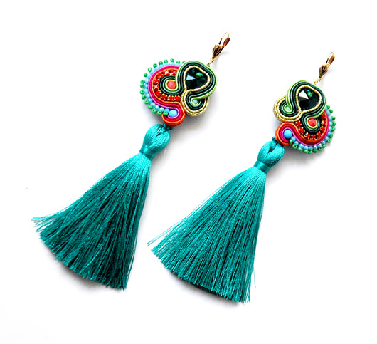 kolczyki soutache Sutaszowe kolczyki GREEN&ROUGE z chwostami 2023