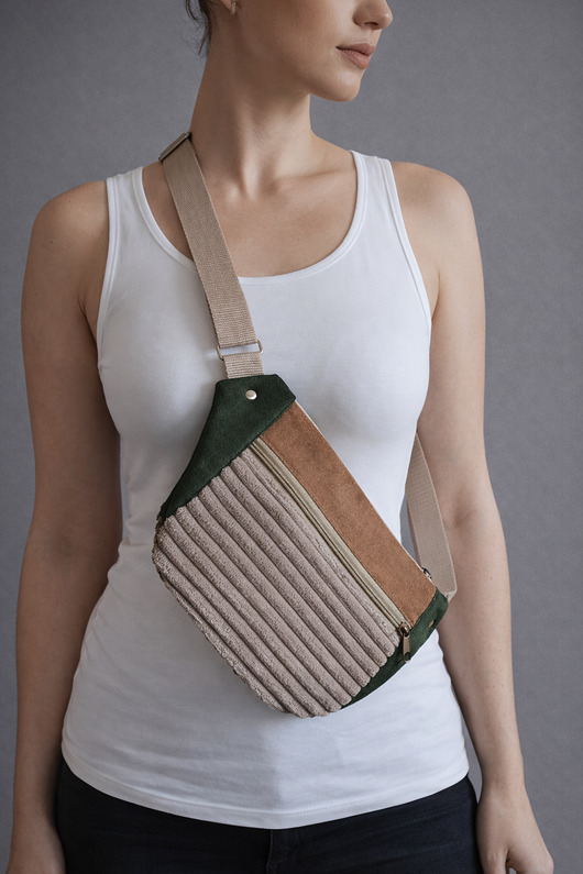 saszetka nerka Damska nerko-torebka.