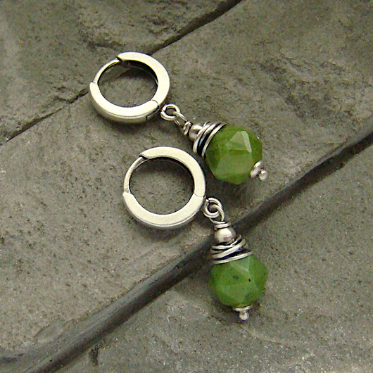 kolczyki z kamieniami Kolczyki Nefryt