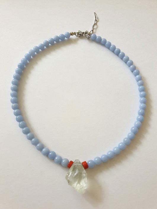 kolie Naszyjnik z wisiorem ROOTS angelit, prasiolit, jaspis czerwony