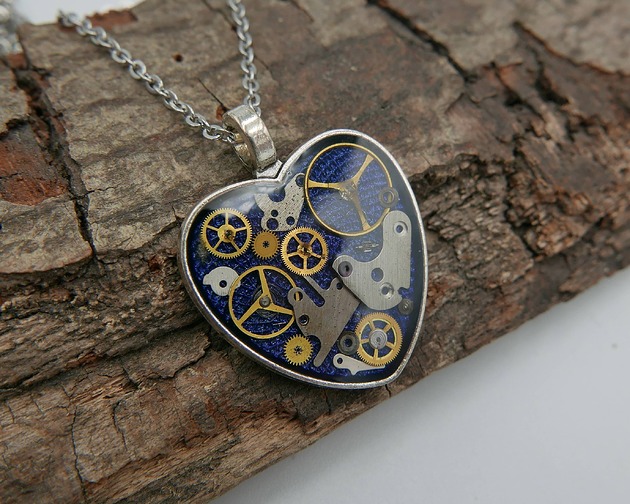 wisiory Mechaniczne serce 16