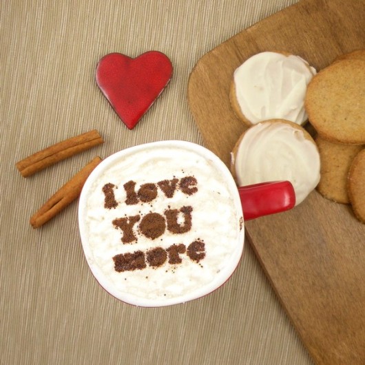 dodatki - różne I love you more - szablon do kawy