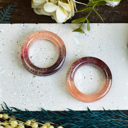 kolczyki z żywicy Tunele do uszu 48mm / plugi, rozpychacze, tapery, tunele siodłowe