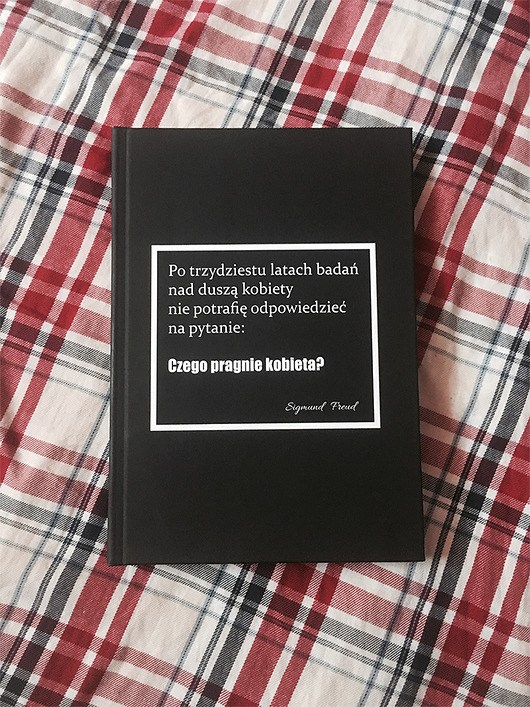 Notatnik z cytatem,Z. Freud "Czego pragnie..." Golden Lips