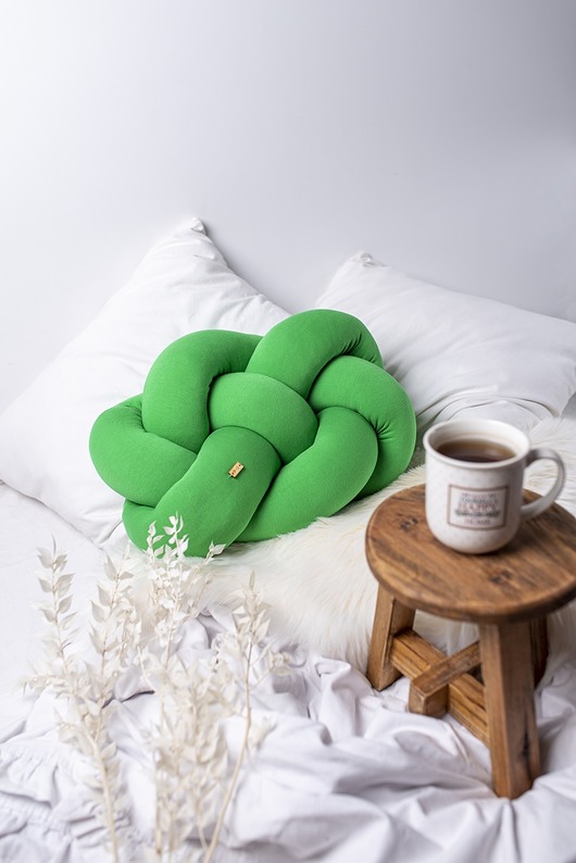 Fat Supeł Pillow jasny zielony woodnwool
