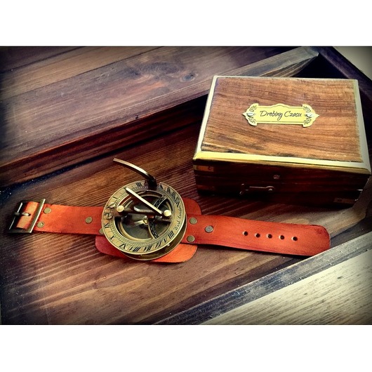 akcesoria - inne Kompas Stone Wrist Sundial I