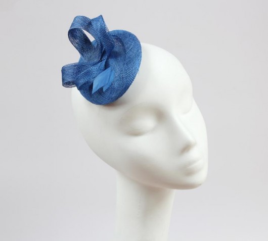 Fascynator 'royal blue' umodystki