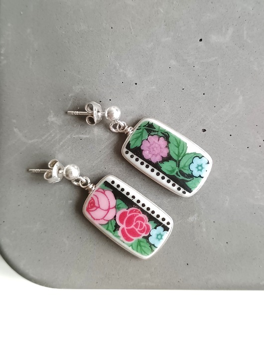 kolczyki ceramiczne Kolczyki ceramiczne w kwiaty