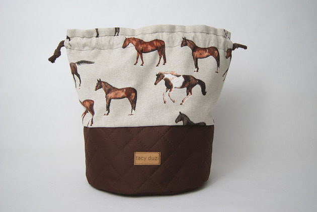 kosmetyczki Worek-kosmetyczka  konie mała