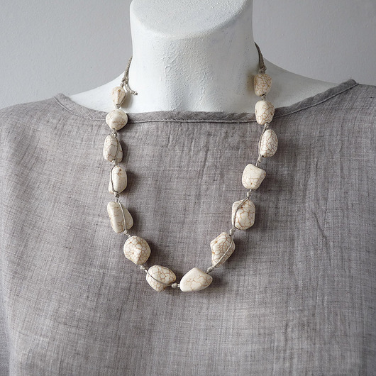 naszyjniki - inne Howlit duży naszyjnik