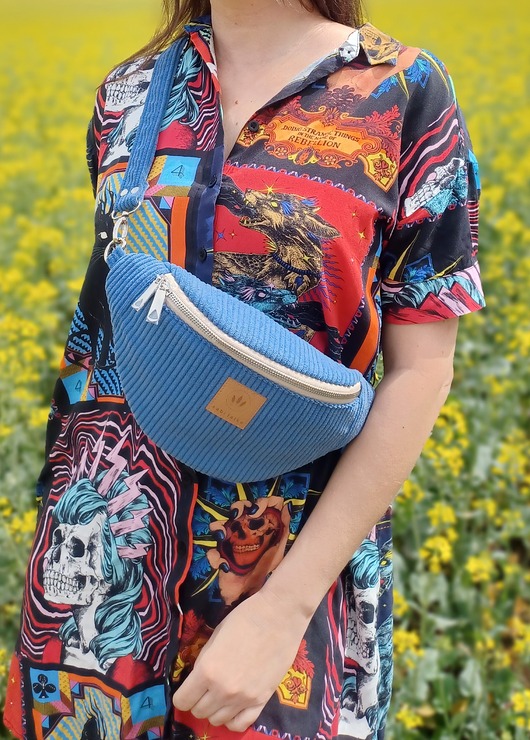 saszetka nerka Sztruksowa nerka damska Niebieska