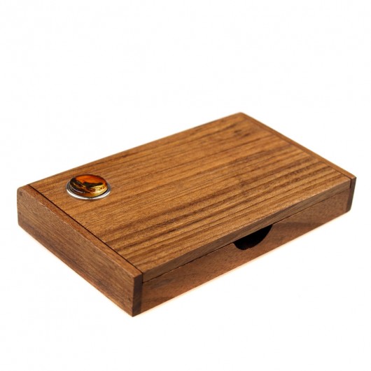 ECOlogic - wizytownik z drewna i bursztynu AmberTree