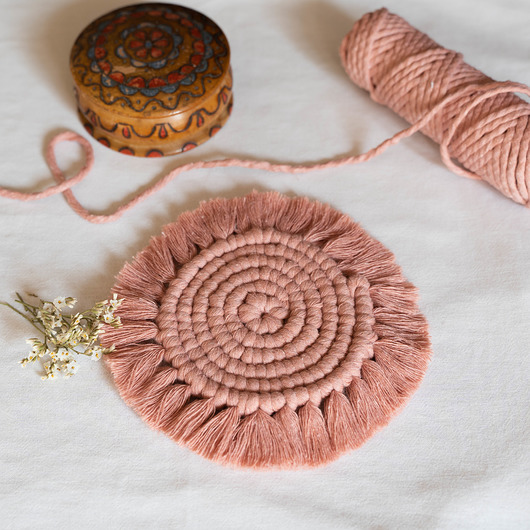 podkładki do kuchni Podkładka makramowa GOLDEN PINK