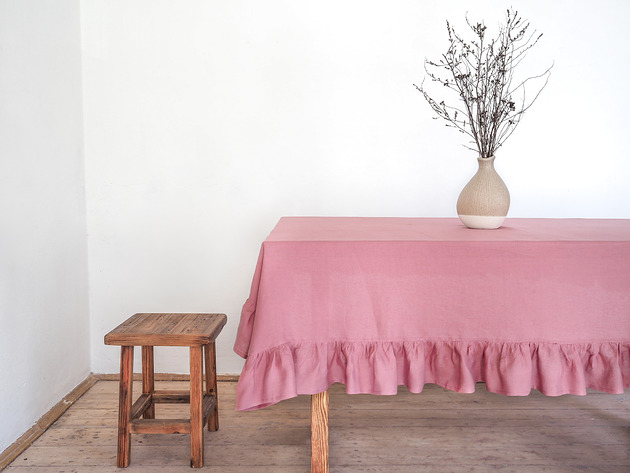 obrusy i serwetki Lniany obrus z falbanką DUSTY PINK