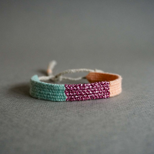 bransoletki na sznurku Bransoletka surferska handmade, wiązna na supełek