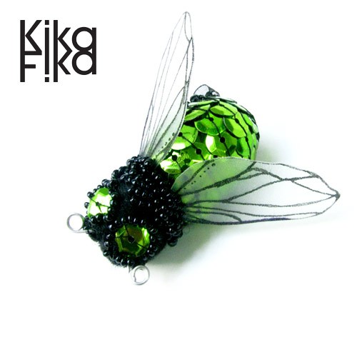 mucha nie siada Kika Fika