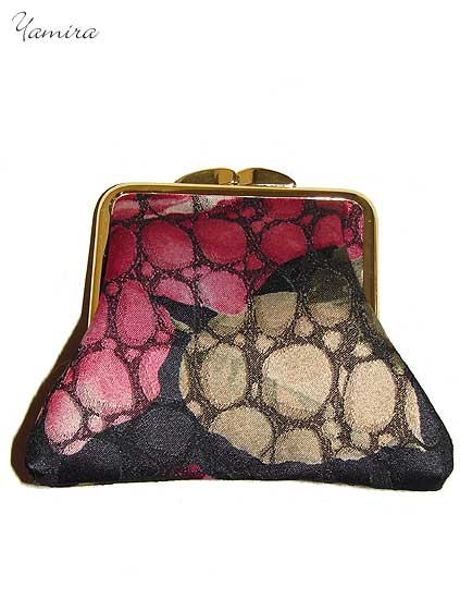 Portfelik :: black & colour :: yamira