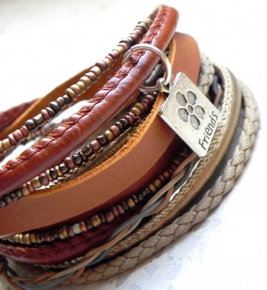 boho z zawieszką Lahovska