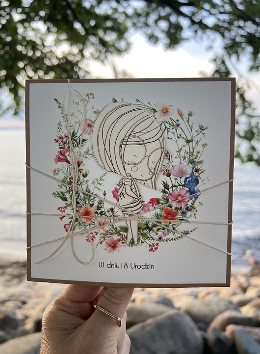 kartki scrapbooking Wyjątkowa ręcznie robiona kartka na 18-ste urodziny z personalizacją