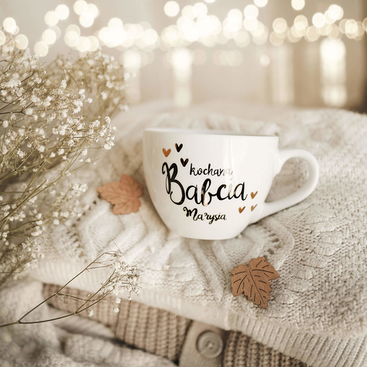 kubki Kubek - Kochana babcia z imieniem ZŁOTE SERCA