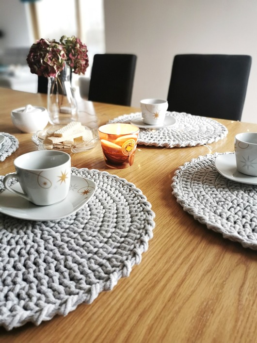 podkładki do kuchni Podkładki na stół okrągłe szare 4 szt.