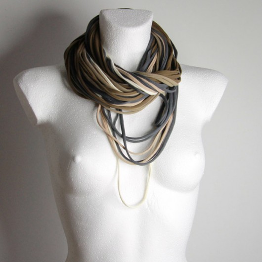 Zamotka Dzianinowy Naszyjnik SILVER SHADE CADOaccessories