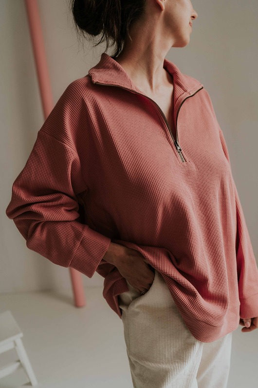 bluza bez kaptura damska Bluza Hugs, coral rose
